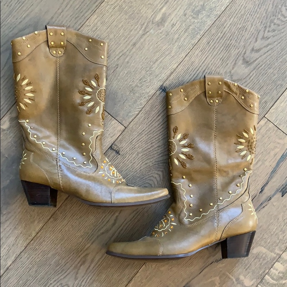 Leather beaded cowboy boots
